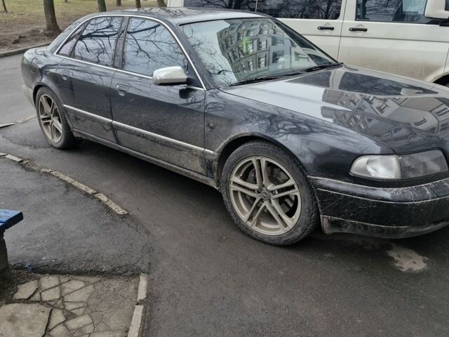 Чорний Ауді A8, об'ємом двигуна 0 л та пробігом 370 тис. км за 5600 $, фото 1 на Automoto.ua