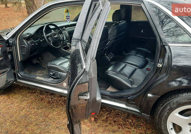 Чорний Ауді A8, об'ємом двигуна 4.2 л та пробігом 420 тис. км за 4200 $, фото 5 на Automoto.ua