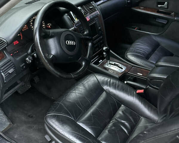 Чорний Ауді A8, об'ємом двигуна 4.2 л та пробігом 450 тис. км за 5000 $, фото 13 на Automoto.ua