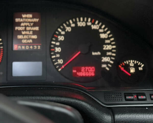 Чорний Ауді A8, об'ємом двигуна 4.2 л та пробігом 450 тис. км за 5000 $, фото 16 на Automoto.ua