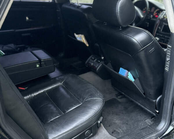 Чорний Ауді A8, об'ємом двигуна 4.2 л та пробігом 450 тис. км за 5000 $, фото 23 на Automoto.ua