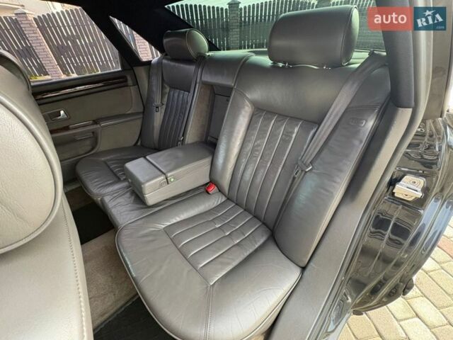 Черный Ауди А8, объемом двигателя 4.2 л и пробегом 301 тыс. км за 6500 $, фото 18 на Automoto.ua