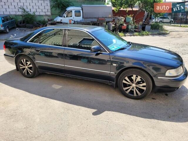 Черный Ауди А8, объемом двигателя 4.17 л и пробегом 312 тыс. км за 5500 $, фото 1 на Automoto.ua