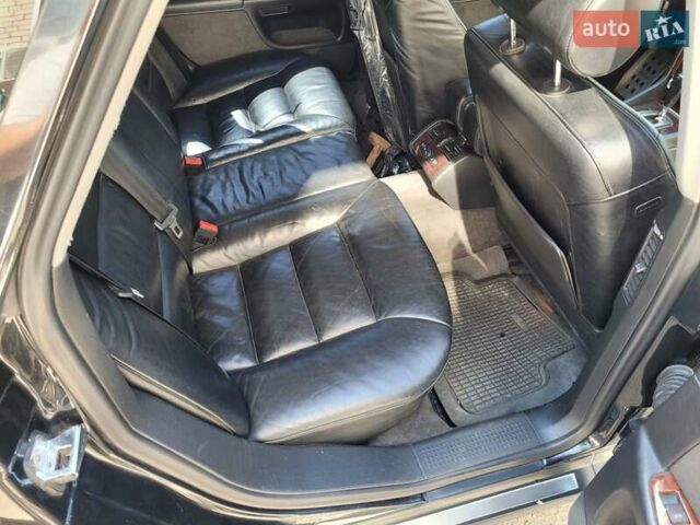 Черный Ауди А8, объемом двигателя 4.17 л и пробегом 312 тыс. км за 5500 $, фото 3 на Automoto.ua
