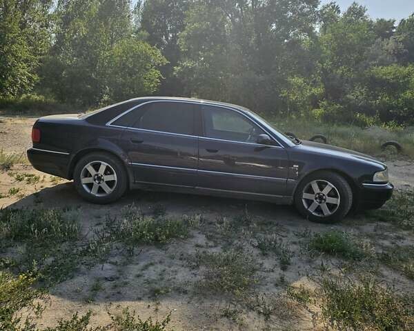 Чорний Ауді A8, об'ємом двигуна 2.5 л та пробігом 450 тис. км за 4700 $, фото 12 на Automoto.ua