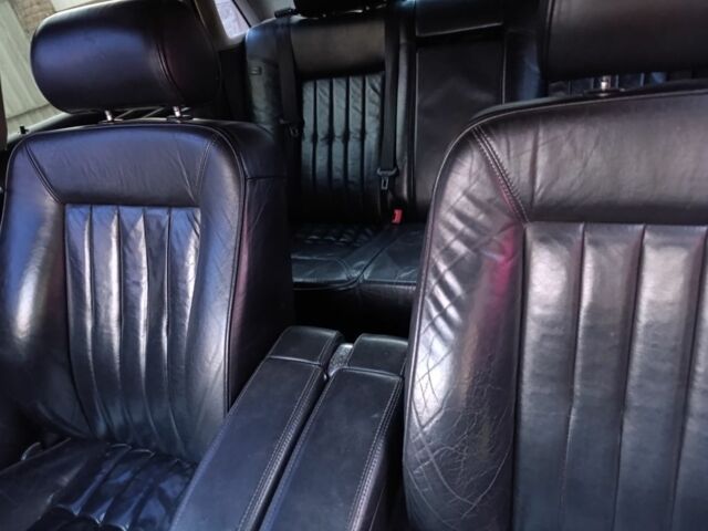 Черный Ауди А8, объемом двигателя 0 л и пробегом 430 тыс. км за 2800 $, фото 6 на Automoto.ua