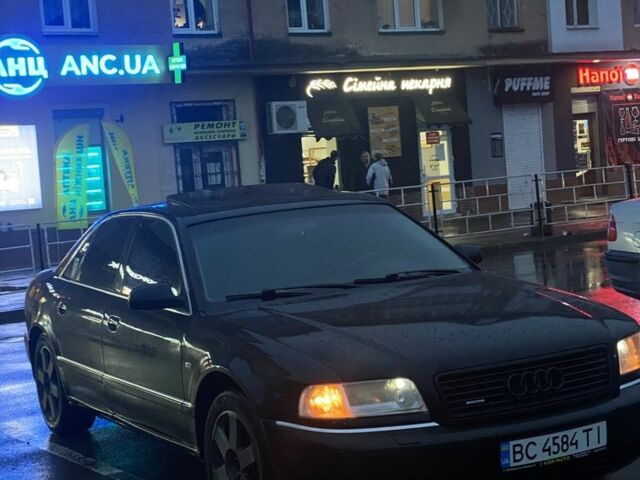 Чорний Ауді A8, об'ємом двигуна 3.3 л та пробігом 275 тис. км за 2800 $, фото 3 на Automoto.ua
