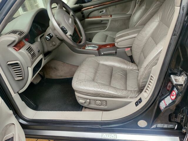 Чорний Ауді A8, об'ємом двигуна 3.3 л та пробігом 346 тис. км за 4400 $, фото 3 на Automoto.ua