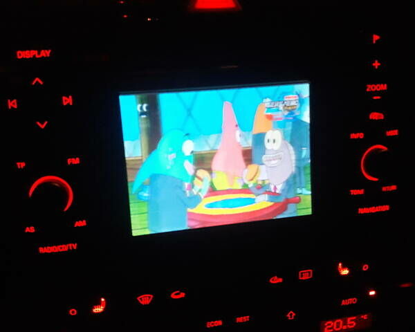 Черный Ауди А8, объемом двигателя 6 л и пробегом 77 тыс. км за 29999 $, фото 22 на Automoto.ua