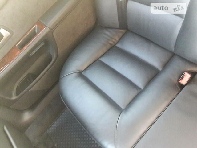 Черный Ауди А8, объемом двигателя 6 л и пробегом 77 тыс. км за 29999 $, фото 46 на Automoto.ua