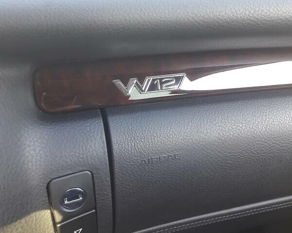 Черный Ауди А8, объемом двигателя 6 л и пробегом 77 тыс. км за 29999 $, фото 37 на Automoto.ua