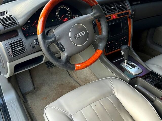 Чорний Ауді A8, об'ємом двигуна 2.5 л та пробігом 400 тис. км за 3900 $, фото 9 на Automoto.ua