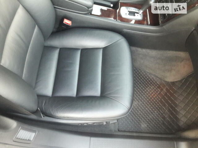 Черный Ауди А8, объемом двигателя 6 л и пробегом 77 тыс. км за 29999 $, фото 76 на Automoto.ua