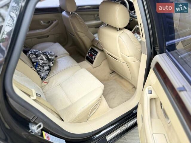 Черный Ауди А8, объемом двигателя 4.2 л и пробегом 242 тыс. км за 4999 $, фото 33 на Automoto.ua