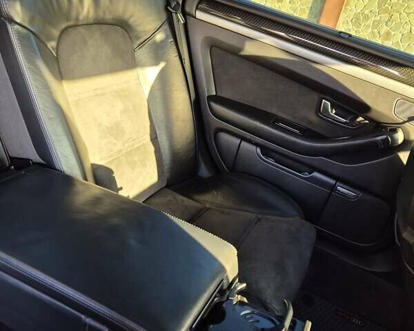 Чорний Ауді A8, об'ємом двигуна 3.9 л та пробігом 407 тис. км за 10000 $, фото 13 на Automoto.ua
