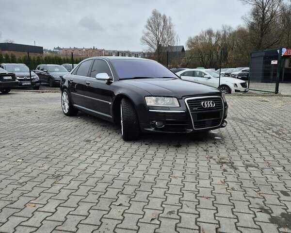 Чорний Ауді A8, об'ємом двигуна 3.9 л та пробігом 407 тис. км за 10000 $, фото 1 на Automoto.ua