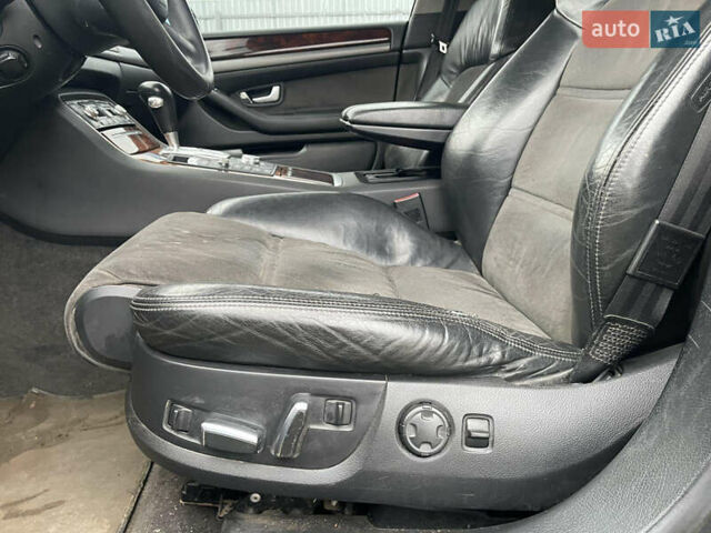 Чорний Ауді A8, об'ємом двигуна 3.7 л та пробігом 290 тис. км за 4600 $, фото 23 на Automoto.ua