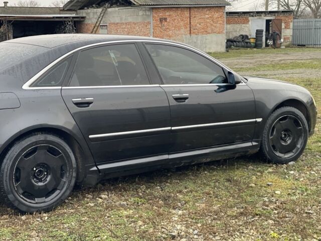 Черный Ауди А8, объемом двигателя 3.7 л и пробегом 480 тыс. км за 4450 $, фото 10 на Automoto.ua