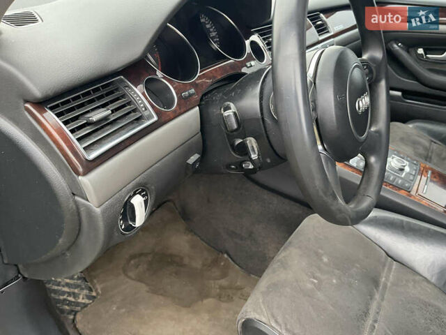 Чорний Ауді A8, об'ємом двигуна 3.7 л та пробігом 290 тис. км за 4600 $, фото 28 на Automoto.ua