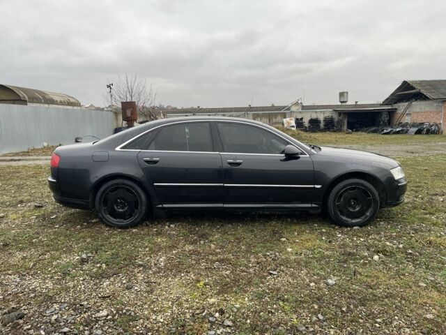 Черный Ауди А8, объемом двигателя 3.7 л и пробегом 480 тыс. км за 4450 $, фото 5 на Automoto.ua