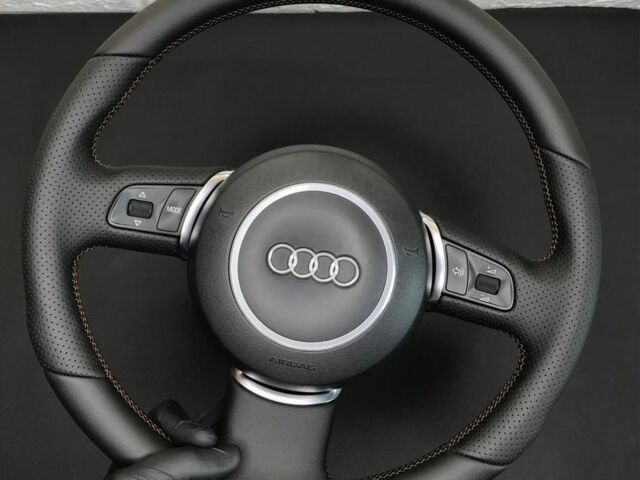 Черный Ауди А8, объемом двигателя 4.2 л и пробегом 204 тыс. км за 7200 $, фото 6 на Automoto.ua