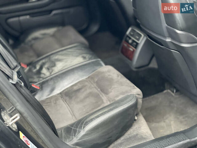Чорний Ауді A8, об'ємом двигуна 3.7 л та пробігом 290 тис. км за 4600 $, фото 41 на Automoto.ua
