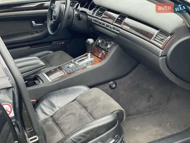 Чорний Ауді A8, об'ємом двигуна 3.7 л та пробігом 290 тис. км за 4600 $, фото 42 на Automoto.ua