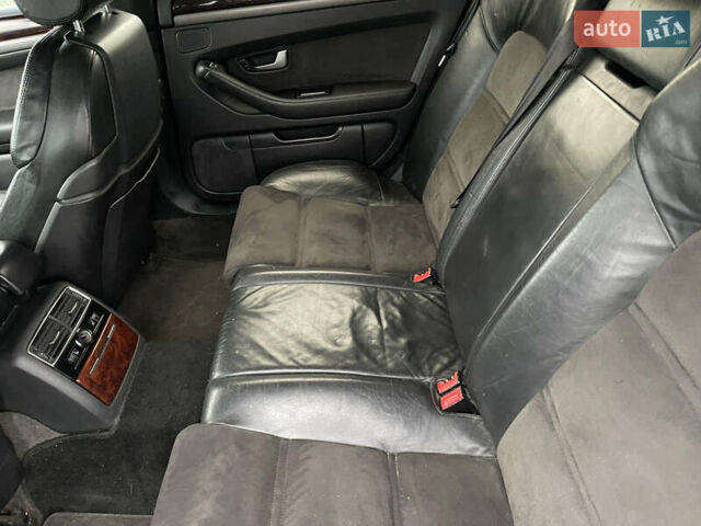 Чорний Ауді A8, об'ємом двигуна 3.7 л та пробігом 290 тис. км за 4600 $, фото 24 на Automoto.ua