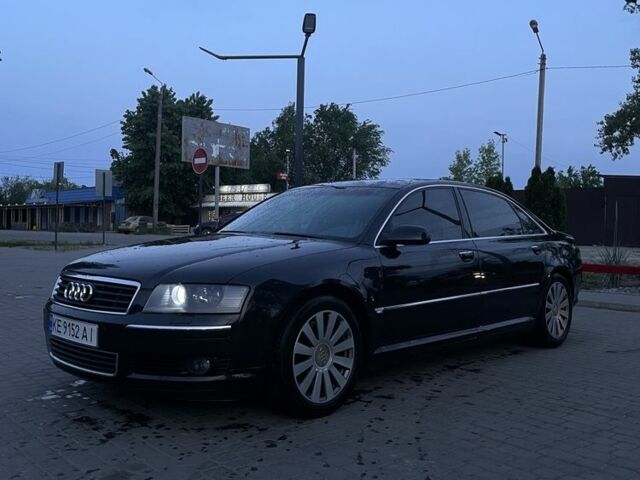 Черный Ауди А8, объемом двигателя 4.2 л и пробегом 204 тыс. км за 7200 $, фото 3 на Automoto.ua