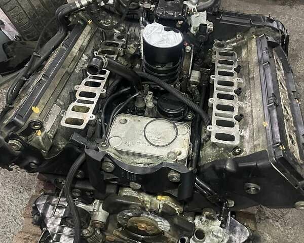 Чорний Ауді A8, об'ємом двигуна 3.9 л та пробігом 407 тис. км за 10000 $, фото 22 на Automoto.ua