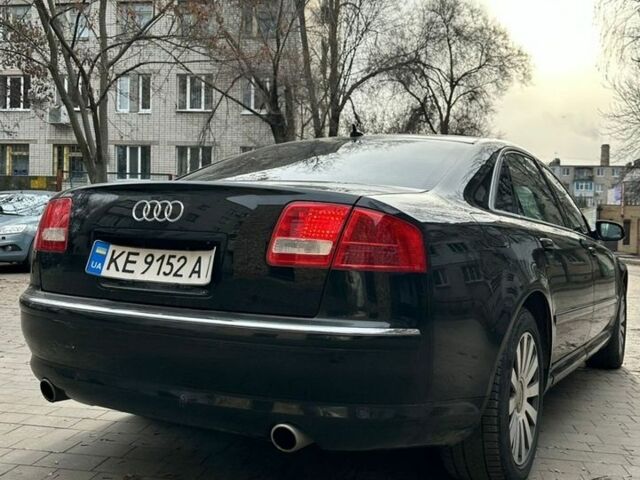 Чорний Ауді A8, об'ємом двигуна 4.2 л та пробігом 212 тис. км за 6500 $, фото 1 на Automoto.ua