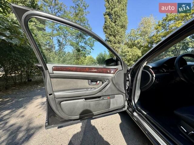 Чорний Ауді A8, об'ємом двигуна 4.2 л та пробігом 410 тис. км за 5600 $, фото 46 на Automoto.ua