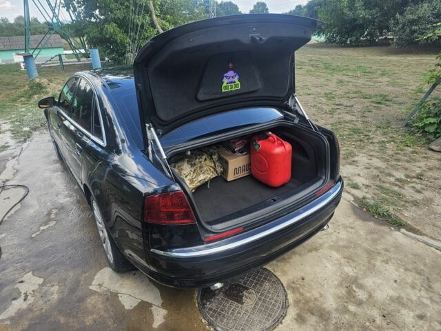 Чорний Ауді A8, об'ємом двигуна 3 л та пробігом 380 тис. км за 9800 $, фото 7 на Automoto.ua