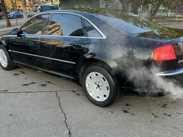 Черный Ауди А8, объемом двигателя 3 л и пробегом 336 тыс. км за 6000 $, фото 5 на Automoto.ua