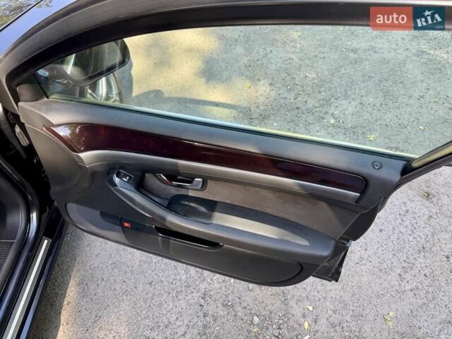 Чорний Ауді A8, об'ємом двигуна 4.2 л та пробігом 410 тис. км за 5600 $, фото 59 на Automoto.ua