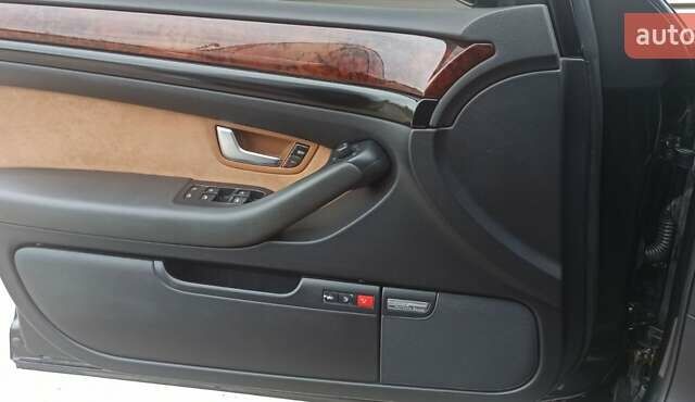 Чорний Ауді A8, об'ємом двигуна 3 л та пробігом 263 тис. км за 9500 $, фото 17 на Automoto.ua