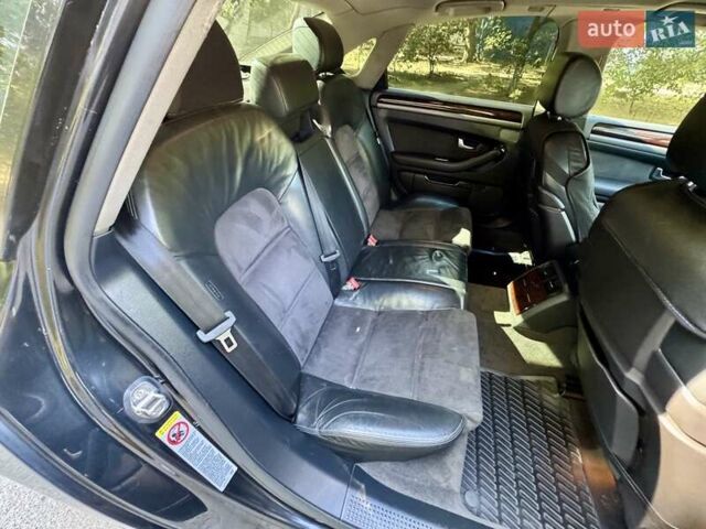 Чорний Ауді A8, об'ємом двигуна 4.2 л та пробігом 410 тис. км за 5600 $, фото 14 на Automoto.ua