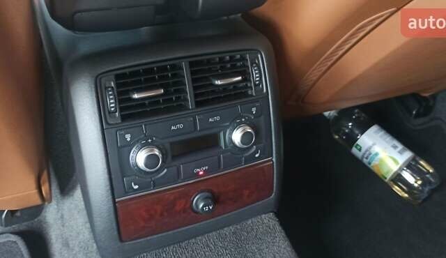 Чорний Ауді A8, об'ємом двигуна 3 л та пробігом 263 тис. км за 9500 $, фото 9 на Automoto.ua
