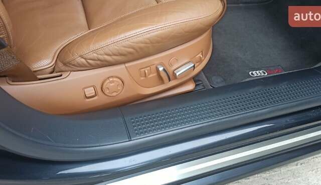 Чорний Ауді A8, об'ємом двигуна 3 л та пробігом 263 тис. км за 9500 $, фото 7 на Automoto.ua