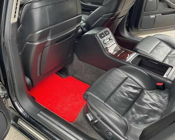 Чорний Ауді A8, об'ємом двигуна 6 л та пробігом 230 тис. км за 7000 $, фото 7 на Automoto.ua