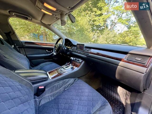 Чорний Ауді A8, об'ємом двигуна 4.2 л та пробігом 410 тис. км за 5600 $, фото 45 на Automoto.ua