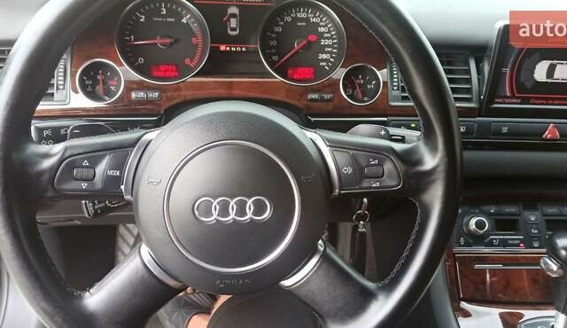 Чорний Ауді A8, об'ємом двигуна 3 л та пробігом 263 тис. км за 9500 $, фото 16 на Automoto.ua