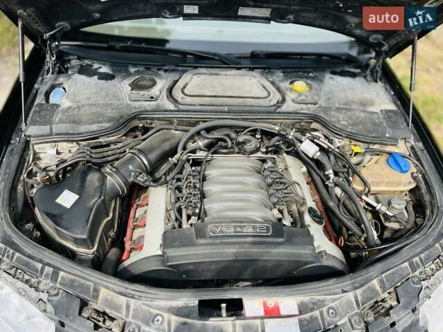 Чорний Ауді A8, об'ємом двигуна 4.2 л та пробігом 325 тис. км за 6500 $, фото 14 на Automoto.ua