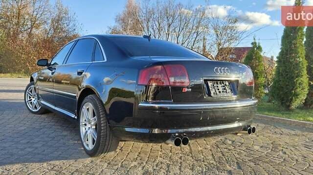 Черный Ауди А8, объемом двигателя 4.2 л и пробегом 326 тыс. км за 5800 $, фото 2 на Automoto.ua