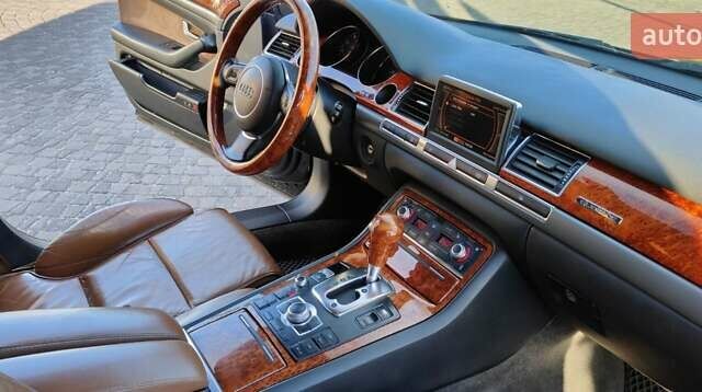 Черный Ауди А8, объемом двигателя 4.2 л и пробегом 326 тыс. км за 5800 $, фото 8 на Automoto.ua