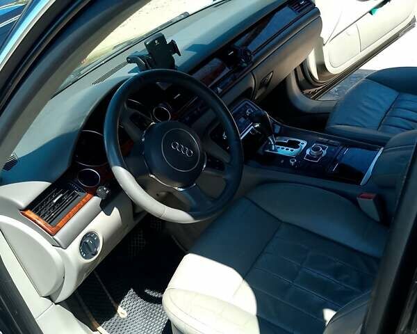 Чорний Ауді A8, об'ємом двигуна 3 л та пробігом 370 тис. км за 7000 $, фото 10 на Automoto.ua