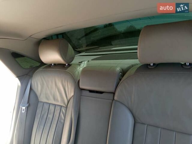 Чорний Ауді A8, об'ємом двигуна 3 л та пробігом 370 тис. км за 7000 $, фото 11 на Automoto.ua