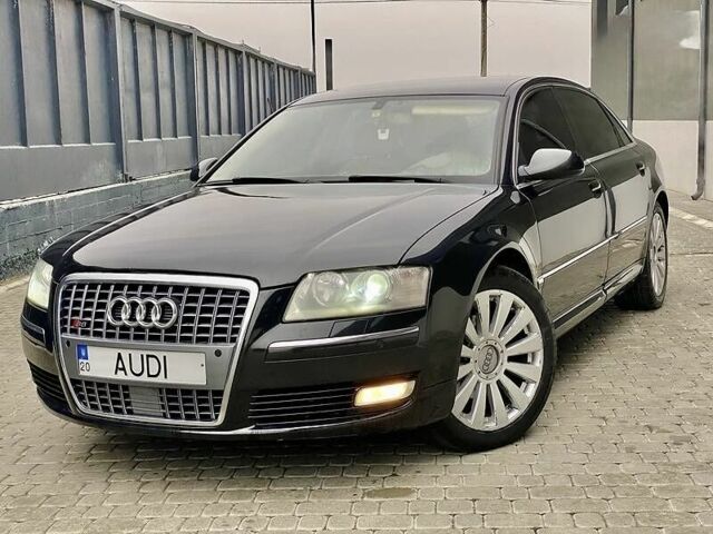 Черный Ауди А8, объемом двигателя 6 л и пробегом 220 тыс. км за 4300 $, фото 2 на Automoto.ua