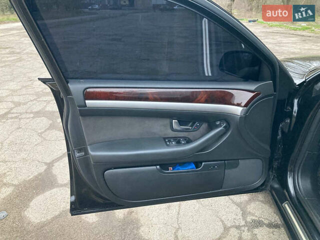 Чорний Ауді A8, об'ємом двигуна 3.2 л та пробігом 268 тис. км за 8500 $, фото 9 на Automoto.ua