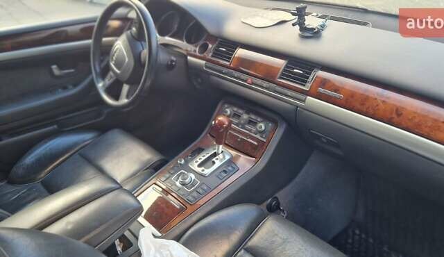 Черный Ауди А8, объемом двигателя 4.16 л и пробегом 325 тыс. км за 5000 $, фото 8 на Automoto.ua